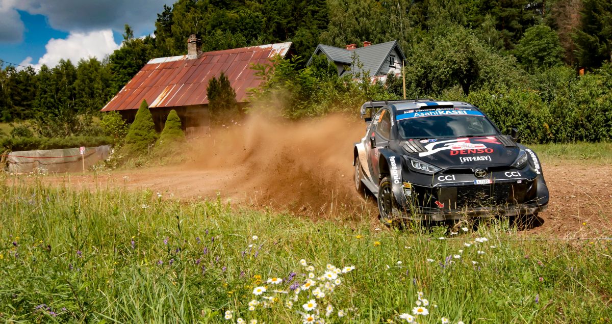 SS13: Kalle Rovanperä narrowly takes the stage win - drama for Elfyn ...